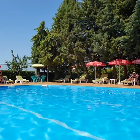 Consul Hotel